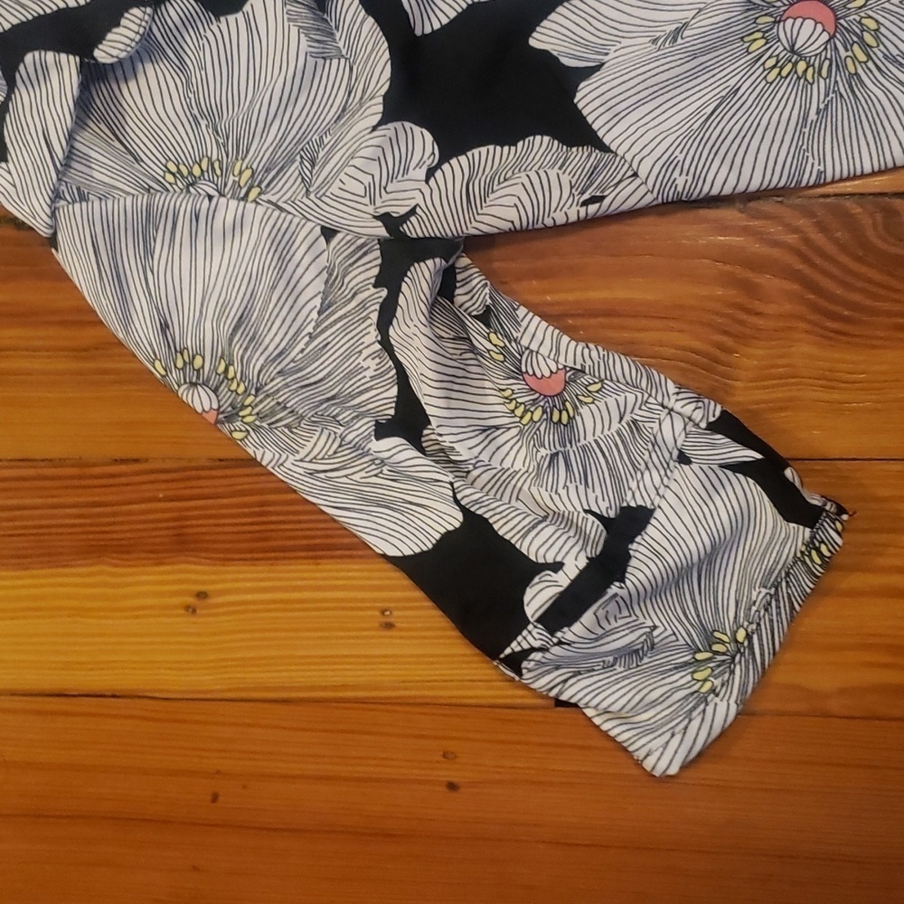 H&M Floral Dress - Picture 5 of 10